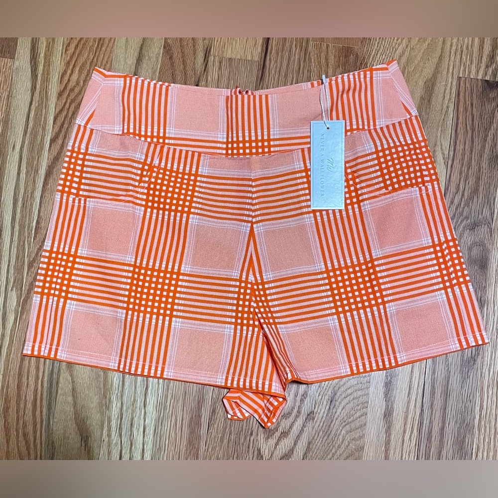 NWT Never a Wallflower 100% Cotton Shorts Size XS